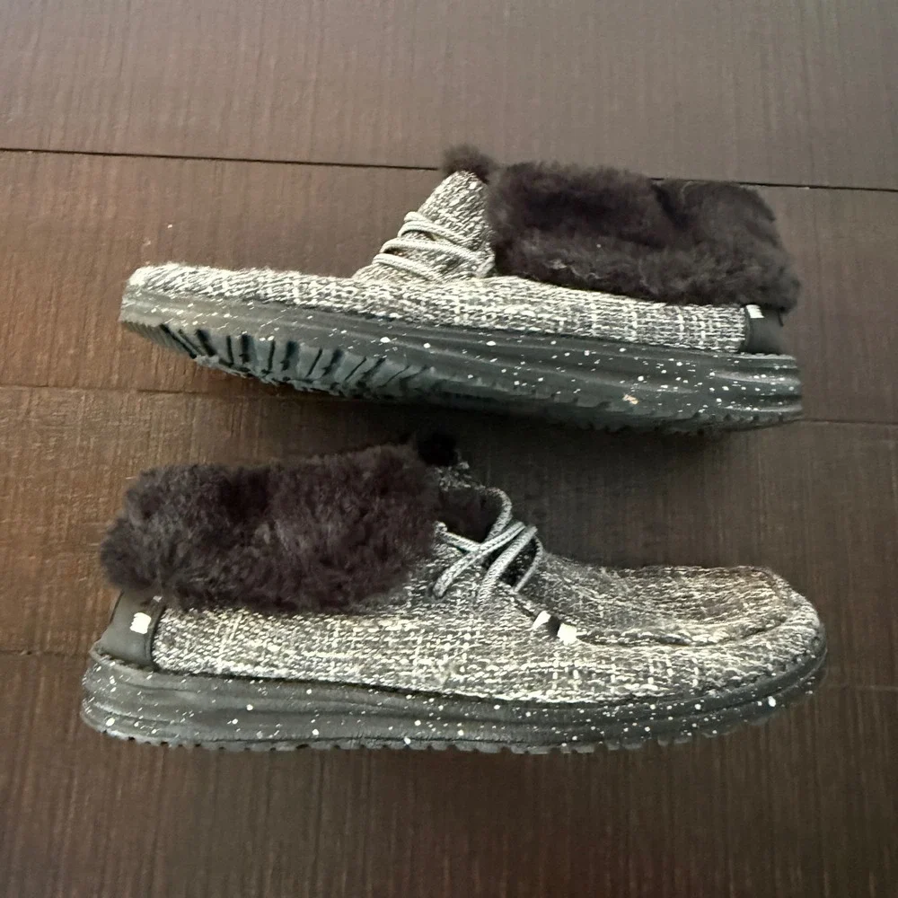 Hey Dude Britt Boho Women Size 8 Cookies and Cream Faux Fur Lined Ankle Boots